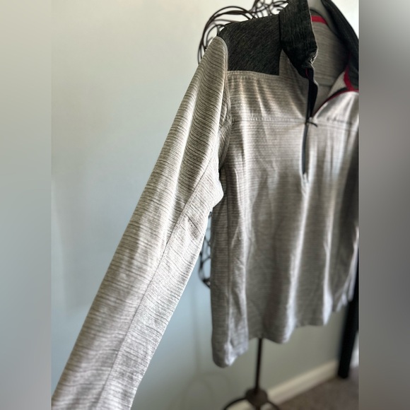 Vineyard Vines Performance Pullover Adult Medium Gray 1/2 Zip Sweatshirt‎ Mens - Picture 3 of 4